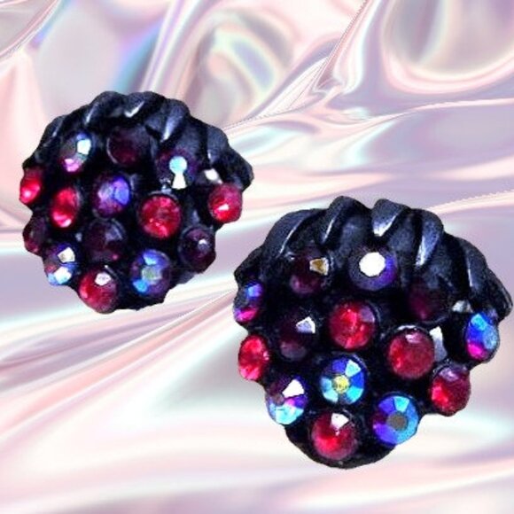 1950s Austrian Crystal Petite Vintage Clip Earrings Rhinestone Berries 14741 - Picture 1 of 4